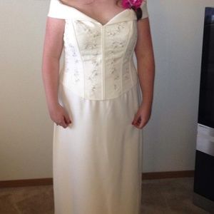 David's Bridal Dresses - Davids bridal dress-ivory David's Bridal Dresses - Davids bridal dress-ivory